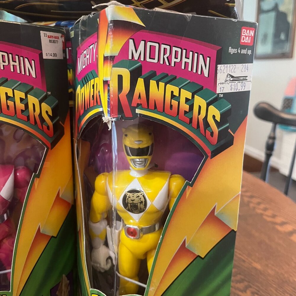 Power Rangers - Picture 2 of 10